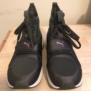 Puma Hightop Sneakers